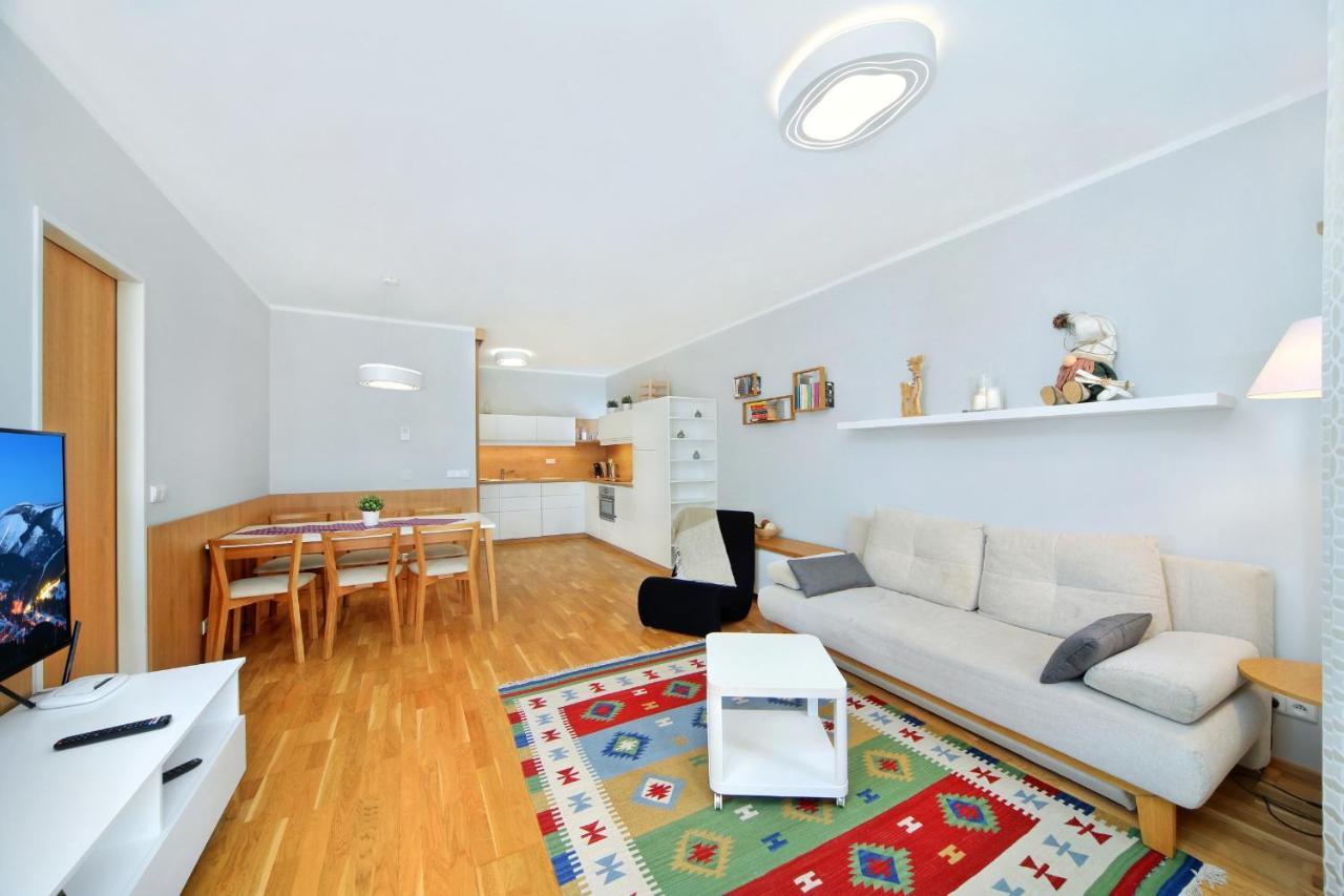 Apartment Medvedin 331/409 Spindleruv Mlyn Exterior photo